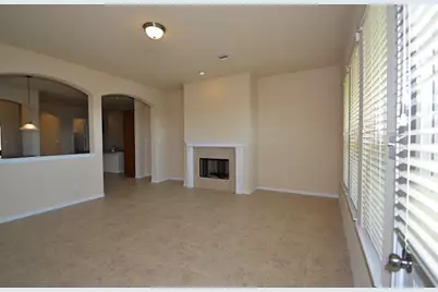 7026 Belle Meadow Lane, Richmond, TX 77469 - Photo 11