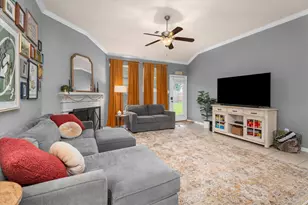 13846 McKinney Creek Ln, Houston, TX 77044 - Photo 13