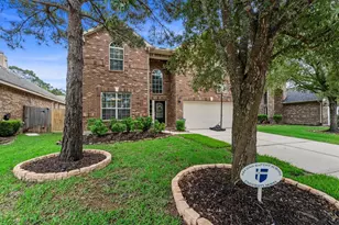 13846 McKinney Creek Ln, Houston, TX 77044 - Photo 3