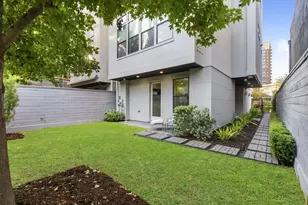 205 Portland St, Houston, TX 77006 - Photo 33