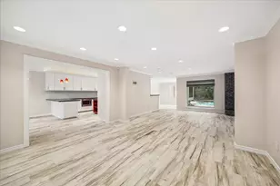 2919 Kings Forest Dr, Kingwood, TX 77339 - Photo 11