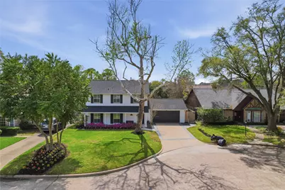 12515 Queensbury Lane, Houston, TX 77024 - Photo 25