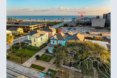 2207 Bernardo De Galvez, Galveston, TX 77550 - Photo 5