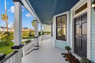 2207 Bernardo De Galvez, Galveston, TX 77550 - Photo 11