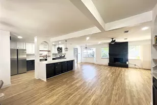 3234 Cherry Springs Dr, Missouri City, TX 77459 - Photo 3