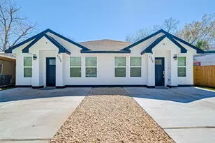 4934 Malmedy Unit Rd, Houston, TX 77033 - Photo 1