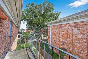 2822 Briarhurst Dr, Houston, TX 77057 - Photo 19