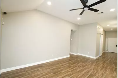 2710 Sockeye Drive, Houston, TX 77045 - Photo 7
