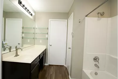 2710 Sockeye Drive, Houston, TX 77045 - Photo 11