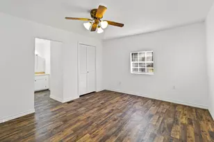 244 Holly Lake W, Livingston, TX 77351 - Photo 11