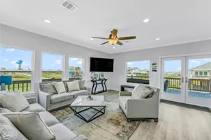 865 Kahla Dr, Crystal Beach, TX 77650 - Photo 7