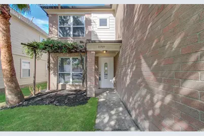 11719 Cabot Hill Street, Houston, TX 77044 - Photo 3