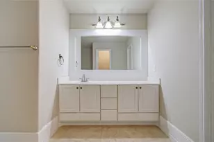 11719 Cabot Hill St, Houston, TX 77044 - Photo 17