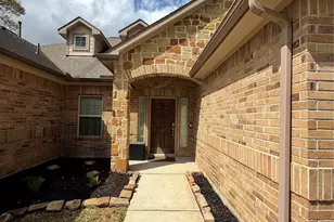 398 Rolling Hills Dr, Conroe, TX 77304 - Photo 3