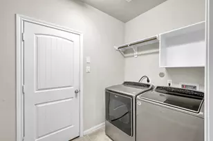 398 Rolling Hills Dr, Conroe, TX 77304 - Photo 35