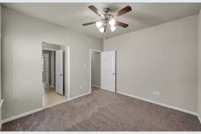 398 Rolling Hills Drive, Conroe, TX 77304 - Photo 33