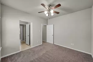 398 Rolling Hills Dr, Conroe, TX 77304 - Photo 33