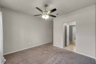 398 Rolling Hills Dr, Conroe, TX 77304 - Photo 29