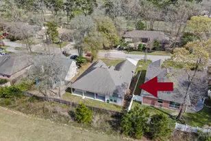 398 Rolling Hills Dr, Conroe, TX 77304 - Photo 47