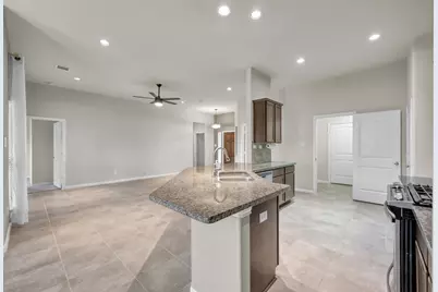 398 Rolling Hills Drive, Conroe, TX 77304 - Photo 15