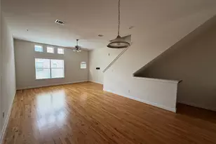 8715 Meadowcroft Dr, Houston, TX 77063 - Photo 3