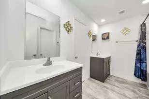 4922 E Laureldale Dr, Houston, TX 77041 - Photo 23