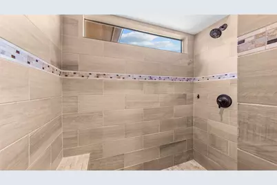 9621 Longmont Drive, Houston, TX 77063 - Photo 25