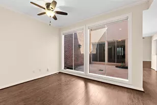 9621 Longmont Dr, Houston, TX 77063 - Photo 5