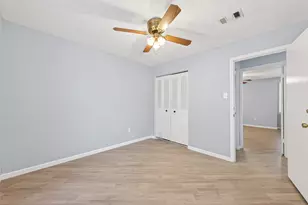 2239 Parkdale Dr, Houston, TX 77339 - Photo 37