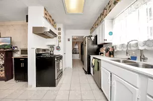 11610 Bowhead Dr, Houston, TX 77013 - Photo 11