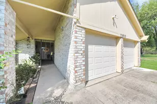 11610 Bowhead Dr, Houston, TX 77013 - Photo 3