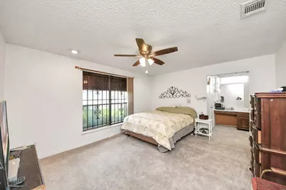 11610 Bowhead Drive, Houston, TX 77013 - Photo 17