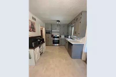 317 Harbert Street, Columbus, TX 78934 - Photo 9