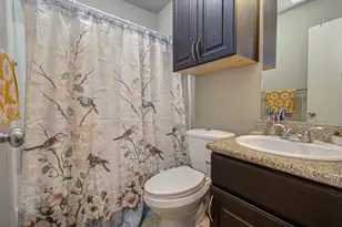 957 Oak Terrace Dr, Willis, TX 77378 - Photo 5