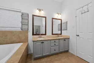 42 W Gaslight Pl, The Woodlands, TX 77382 - Photo 27