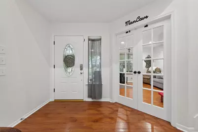 42 W Gaslight Place, The Woodlands, TX 77382 - Photo 5