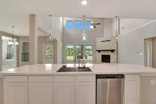 246 Peninsula Pt Dr, Montgomery, TX 77356 - Photo 13