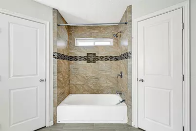 5343 Royal Parkway, Friendswood, TX 77546 - Photo 11