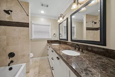 127 Fawnlake Drive, Houston, TX 77079 - Photo 15