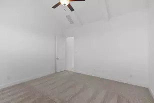 11919 Canal View Blvd, Mont Belvieu, TX 77523 - Photo 23