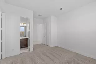 11919 Canal View Blvd, Mont Belvieu, TX 77523 - Photo 13