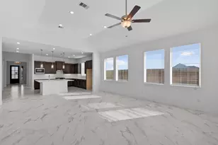 11919 Canal Vw Blvd, Mont Belvieu, TX 77523 - Photo 9