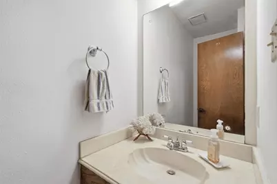 3508 Camelot Street, Baytown, TX 77521 - Photo 25