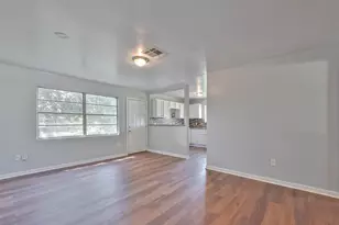 3918 Tavenor Ln, Houston, TX 77047 - Photo 5