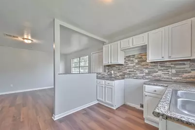 3918 Tavenor Lane, Houston, TX 77047 - Photo 7