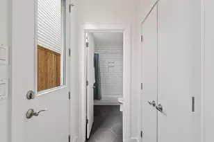 2105 Woodhead St, Houston, TX 77019 - Photo 37