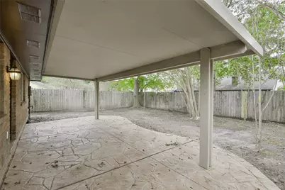 2075 Little Cedar Drive, Houston, TX 77339 - Photo 23