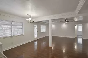 2075 Little Cedar Dr, Houston, TX 77339 - Photo 11