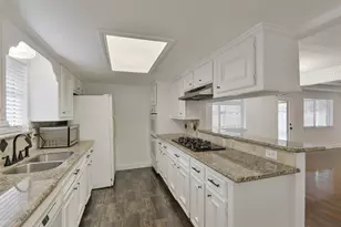 2075 Little Cedar Dr, Houston, TX 77339 - Photo 13