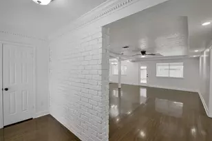 2075 Little Cedar Dr, Houston, TX 77339 - Photo 5